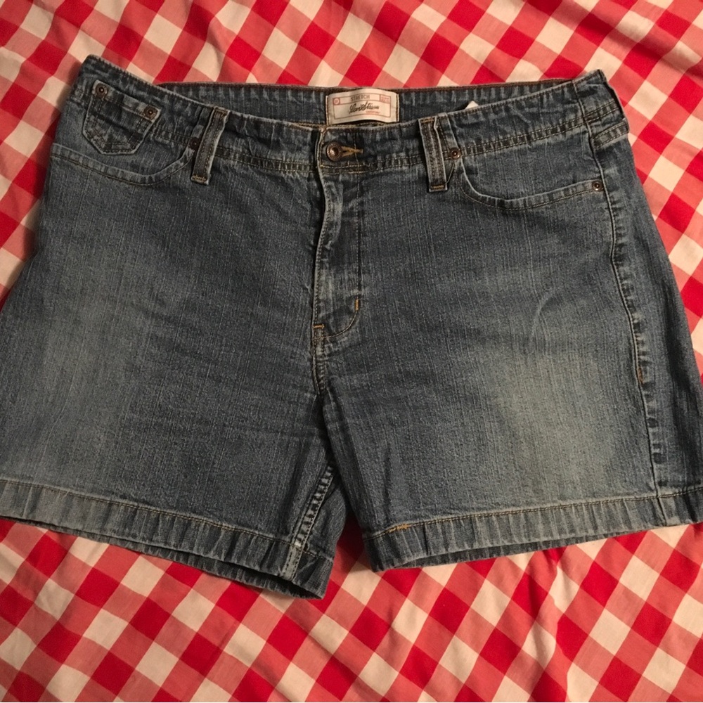 Levi's Blue Mid-Length Jean Shorts Classic Denim 5” inseam